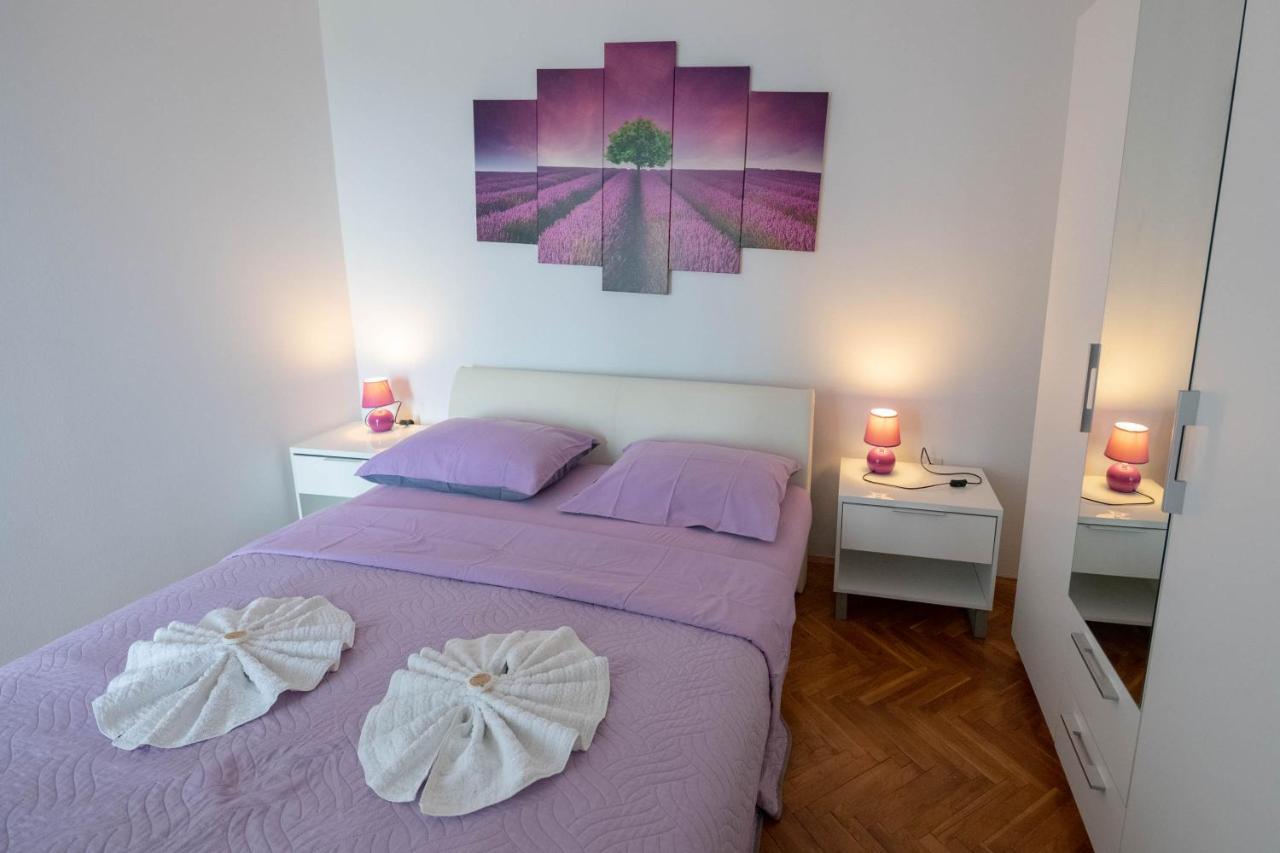 Apartman Doris Lovran Exteriör bild
